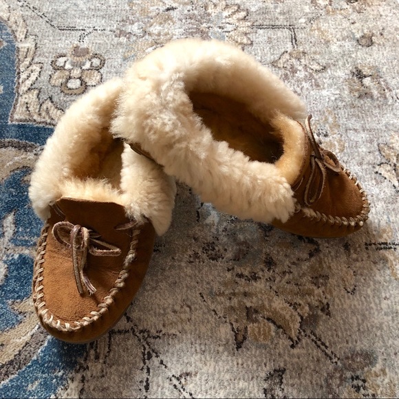 L.L. Bean Wicked Good Moccasins 6 - Picture 2 of 6